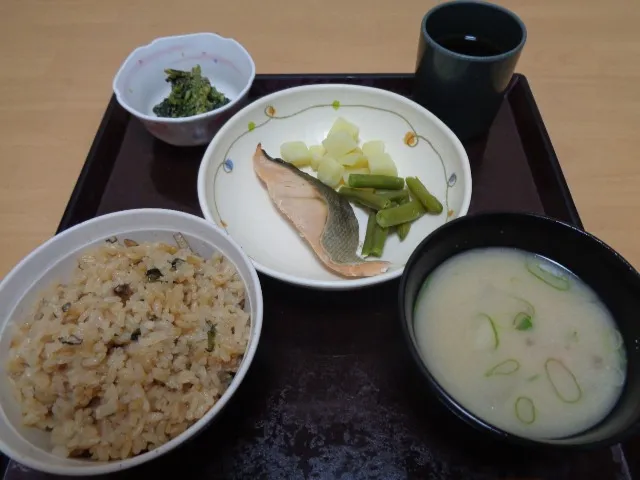 令和6年11月20日（火）　本日の給食