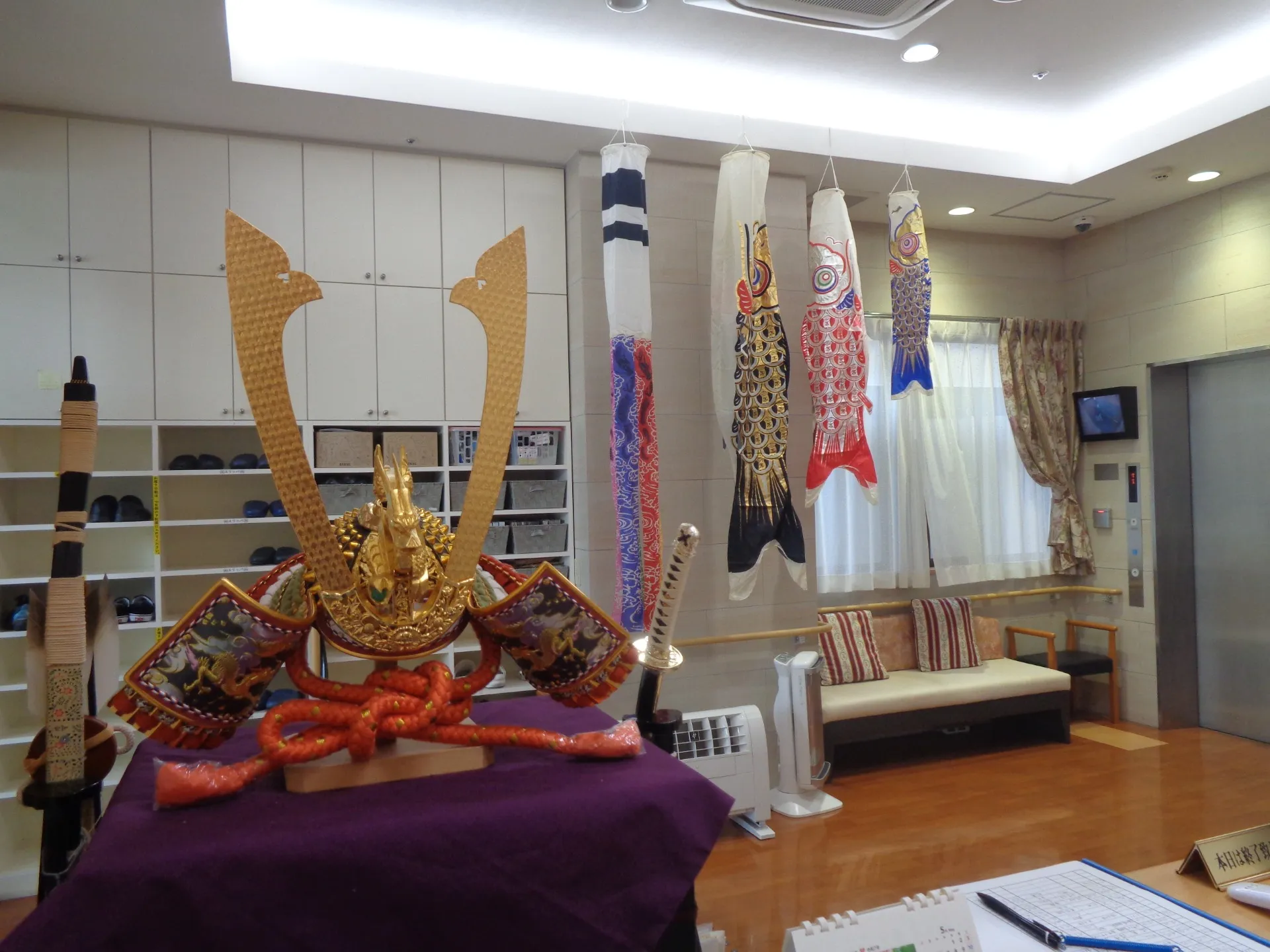 令和7年4月25日㈮　5月飾り